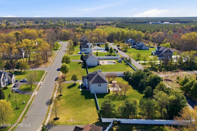 6 Etty Court, Manchester, NJ 08759