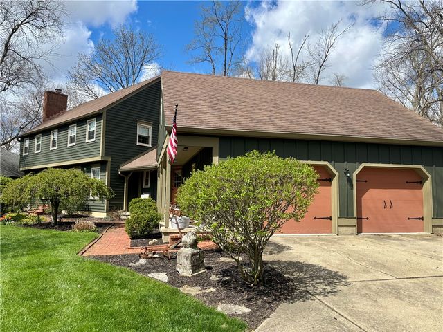925 Scenic Knoll, Tipp City, OH 45371