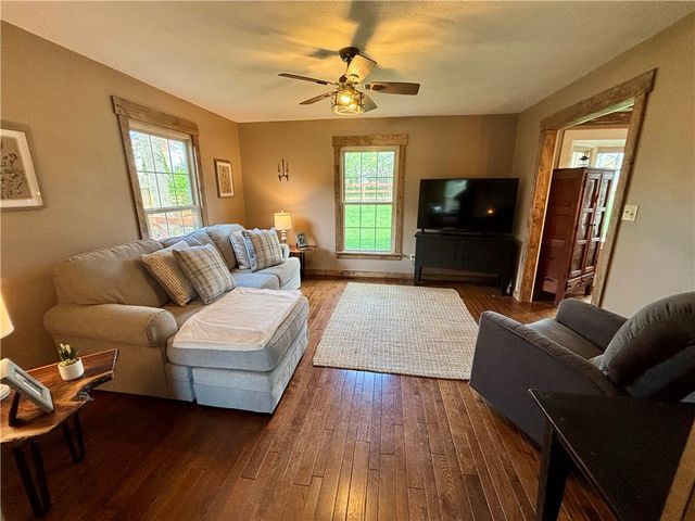 925 Scenic Knoll, Tipp City, OH 45371