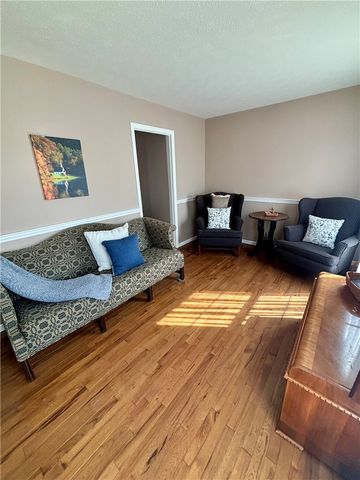 925 Scenic Knoll, Tipp City, OH 45371