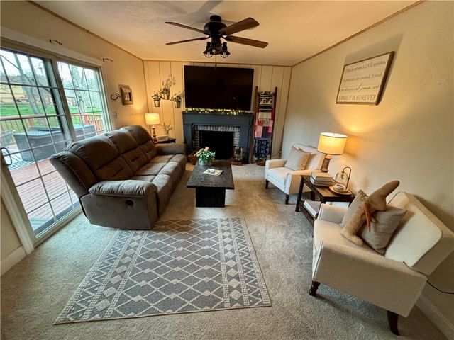 925 Scenic Knoll, Tipp City, OH 45371