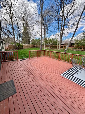 925 Scenic Knoll, Tipp City, OH 45371