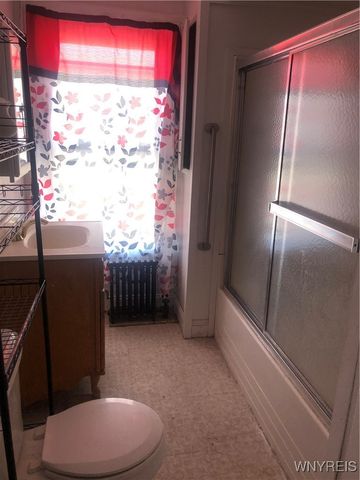 140 Genesee Street, Geneva City, NY 14456