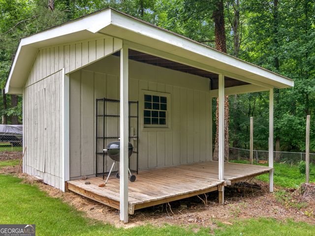 128 Belair Lane, Stockbridge, GA 30281