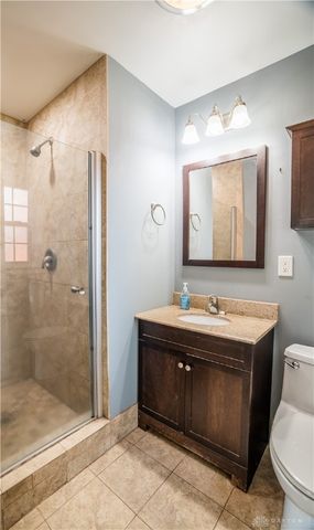 187 Cheltenham Drive, Washington Twp, OH 45459