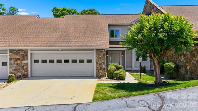 3677 Rock Bridge Drive NE, Conover, NC 28613