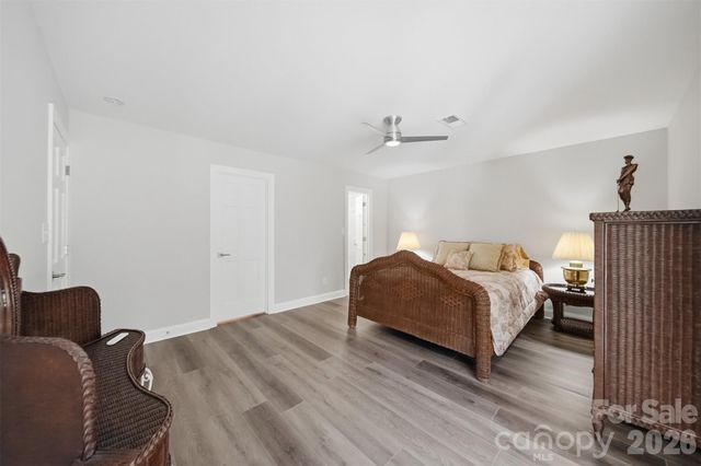 3677 Rock Bridge Drive NE, Conover, NC 28613