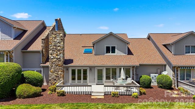 3677 Rock Bridge Drive NE, Conover, NC 28613