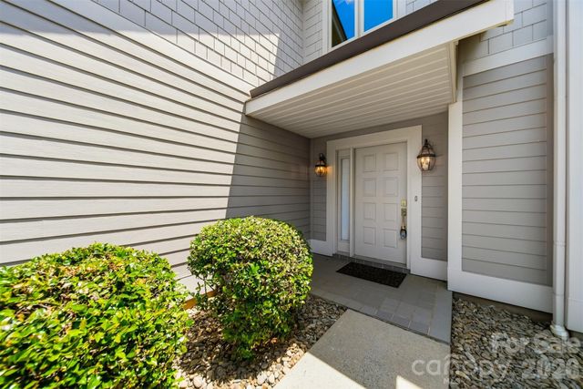 3677 Rock Bridge Drive NE, Conover, NC 28613