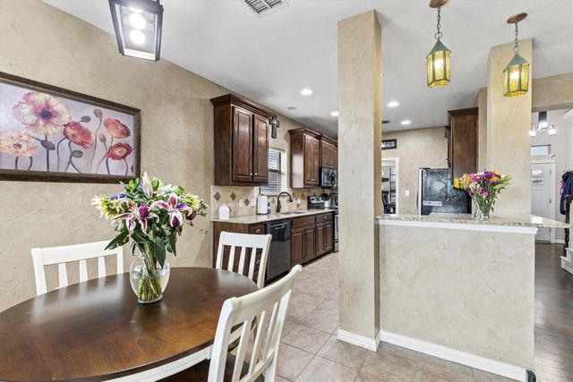 4023 Wagon Wheel Drive, Sanger, TX 76266