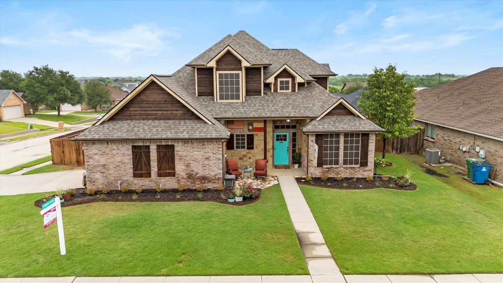 4023 Wagon Wheel Drive, Sanger, TX 76266