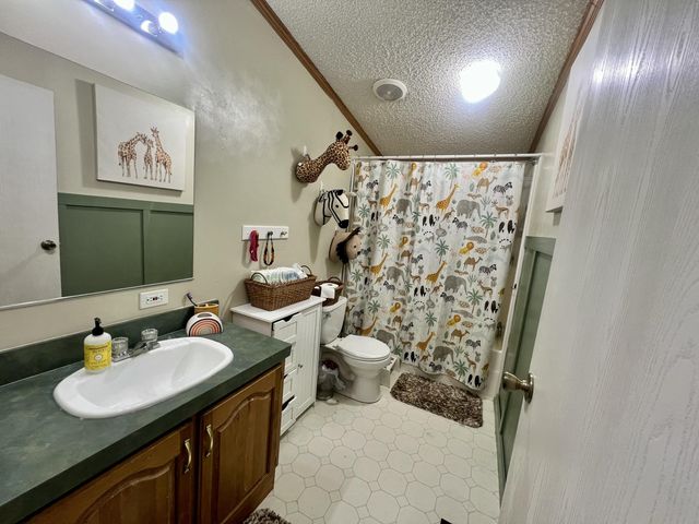 3665 W 625 S, North Judson, IN 46366