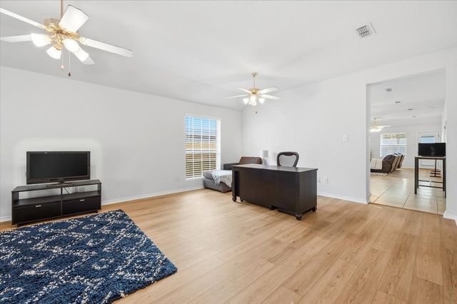 3205 Muleshoe Lane, Fort Worth, TX 76179