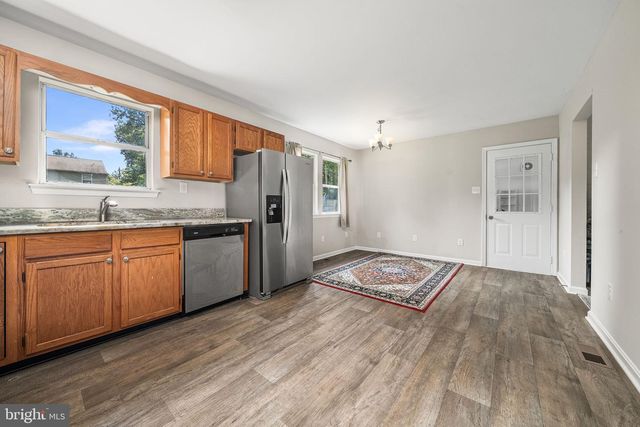 68 DALE DR, Colonial Beach, VA 22443