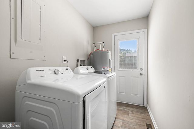 68 DALE DR, Colonial Beach, VA 22443