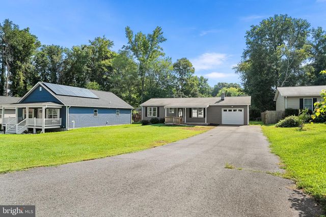 68 DALE DR, Colonial Beach, VA 22443