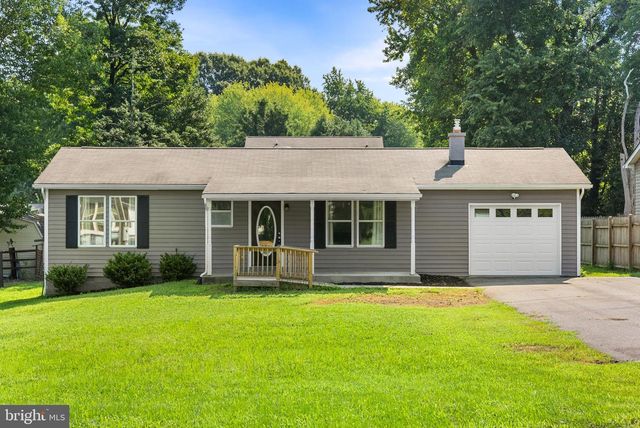 68 DALE DR, Colonial Beach, VA 22443