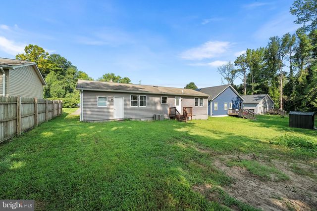 68 DALE DR, Colonial Beach, VA 22443