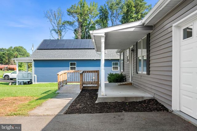68 DALE DR, Colonial Beach, VA 22443