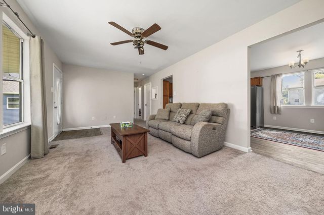 68 DALE DR, Colonial Beach, VA 22443