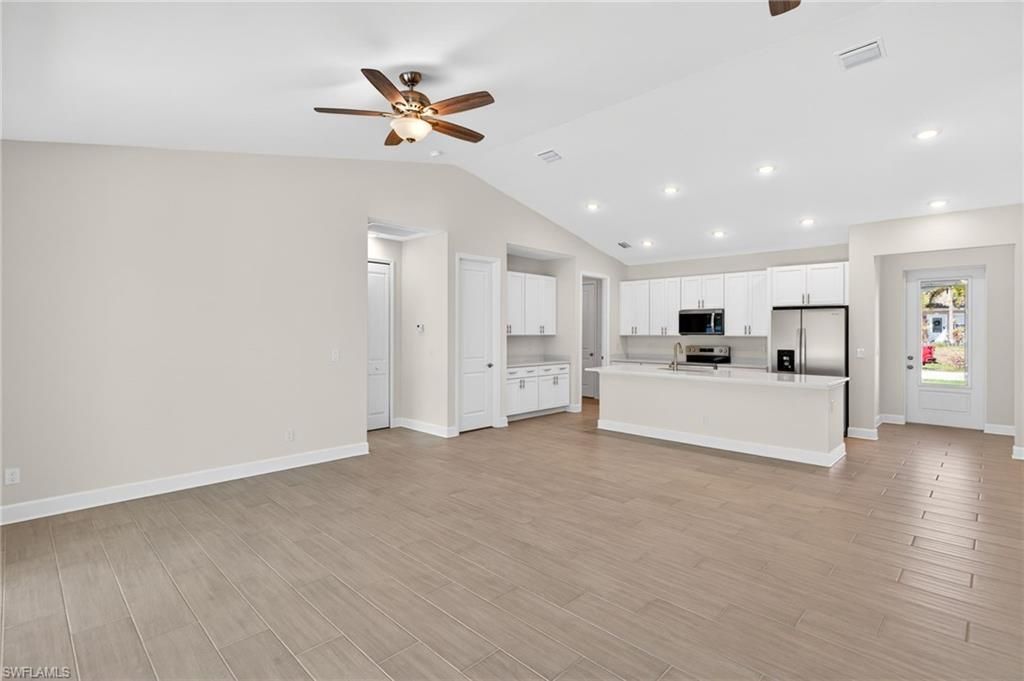 Image 21 of property listing at 2537 SW 11th PL, Cape Coral, FL 33914