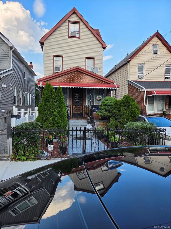 88-47 201st Street, Hollis, NY 11423 — photo 3