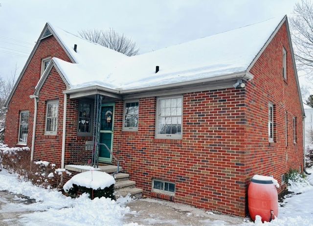 3260 E Midland Road, Bay City, MI 48706