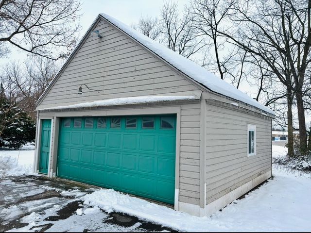 3260 E Midland Road, Bay City, MI 48706