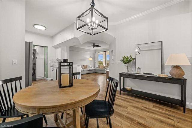 12930 Positano CIR # 307, Naples, FL 34105