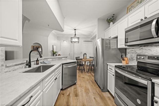 12930 Positano CIR # 307, Naples, FL 34105