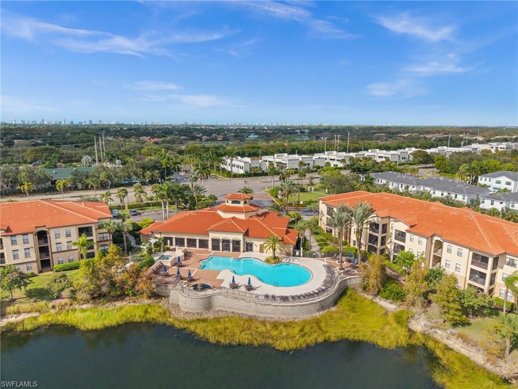 12930 Positano CIR # 307, Naples, FL 34105