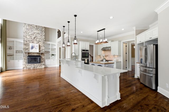 2515 Village Manor Way, Raleigh, NC 27614