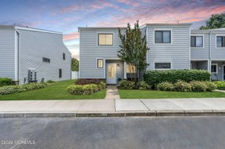 6 Beverly Court, Tinton Falls, NJ 07724