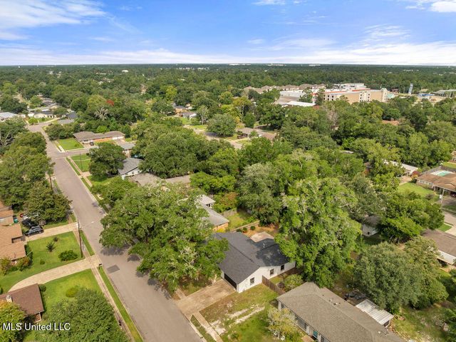 2409 Palmer Drive, Gulfport, MS 39507