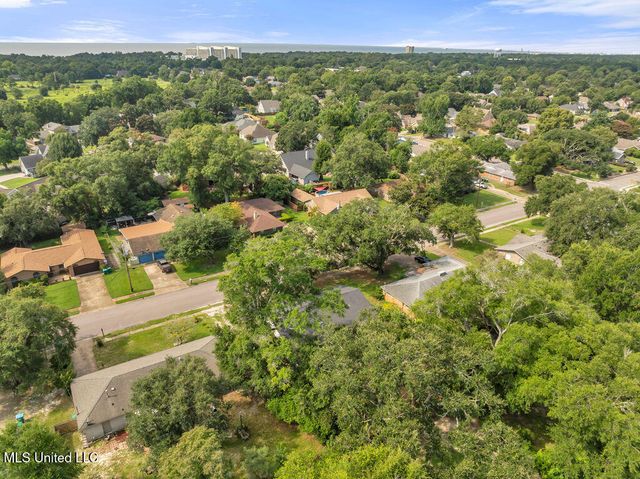 2409 Palmer Drive, Gulfport, MS 39507