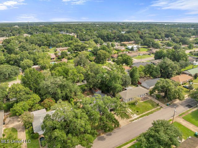 2409 Palmer Drive, Gulfport, MS 39507