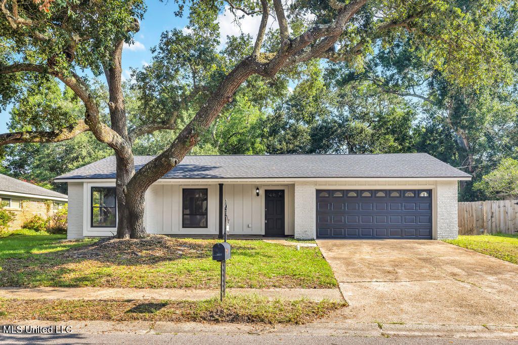 2409 Palmer Drive, Gulfport, MS 39507