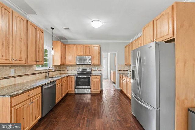 2311 ANGEL DR, Gilbertsville, PA 19525