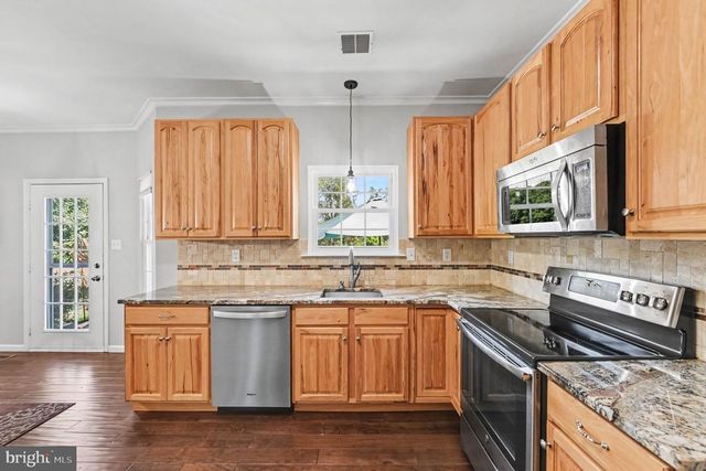 2311 ANGEL DR, Gilbertsville, PA 19525