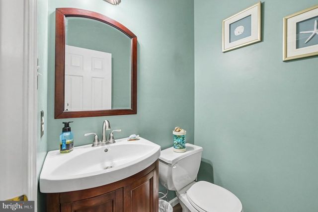 2311 ANGEL DR, Gilbertsville, PA 19525