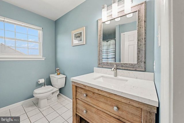 2311 ANGEL DR, Gilbertsville, PA 19525