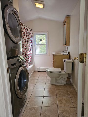 15 Clark Hill Road, Prospect, CT 06712