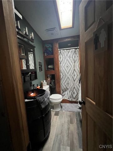 1218 Hard Point Road, Conquest, NY 13140