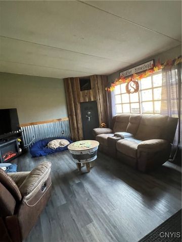 1218 Hard Point Road, Conquest, NY 13140