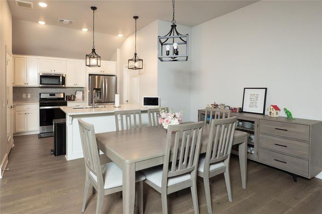 417 Vista Drive, Yukon, OK 73099