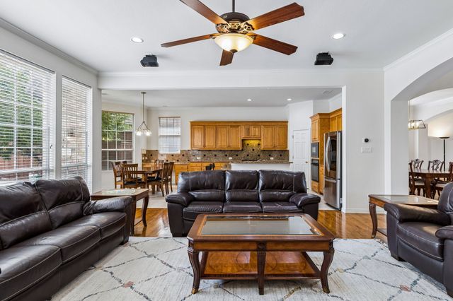 3809 Brookfield Drive, Plano, TX 75025