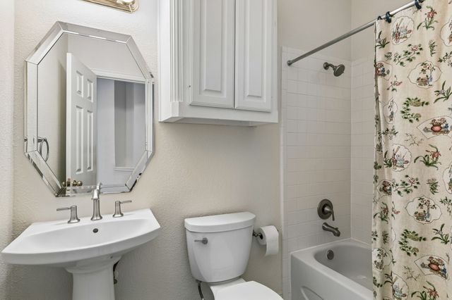 3809 Brookfield Drive, Plano, TX 75025