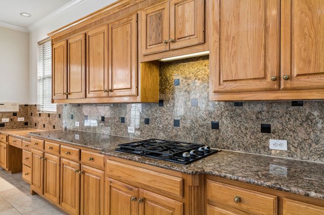 3809 Brookfield Drive, Plano, TX 75025