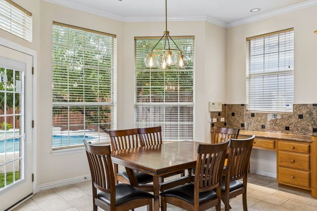 3809 Brookfield Drive, Plano, TX 75025