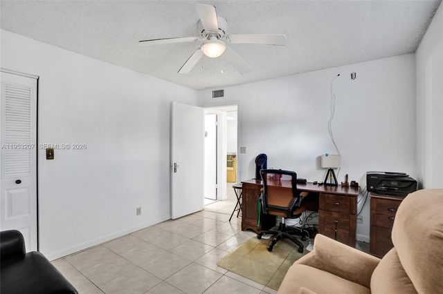 3511 E Inverrary Drive 107, Lauderhill, FL 33319